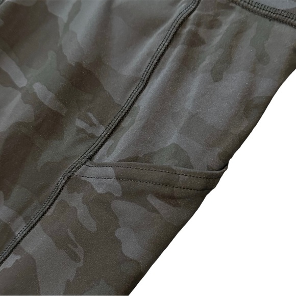 Lululemon Fast & Free High Rise Crop Legging Camo Multi Grey Size 4 Like New - Picture 9 of 10